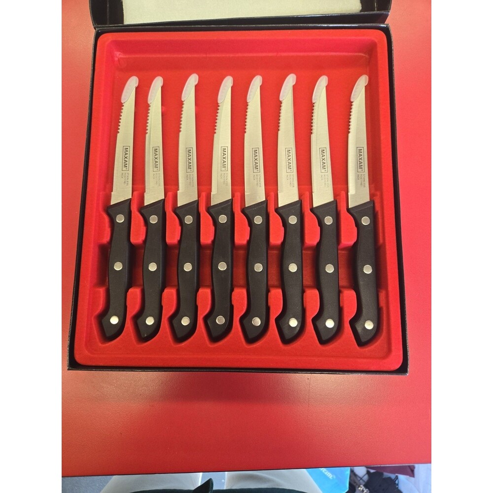 Maxam CTMX8 8-Piece Stainless Steel Serrated Steak Knives 5in Black Handle